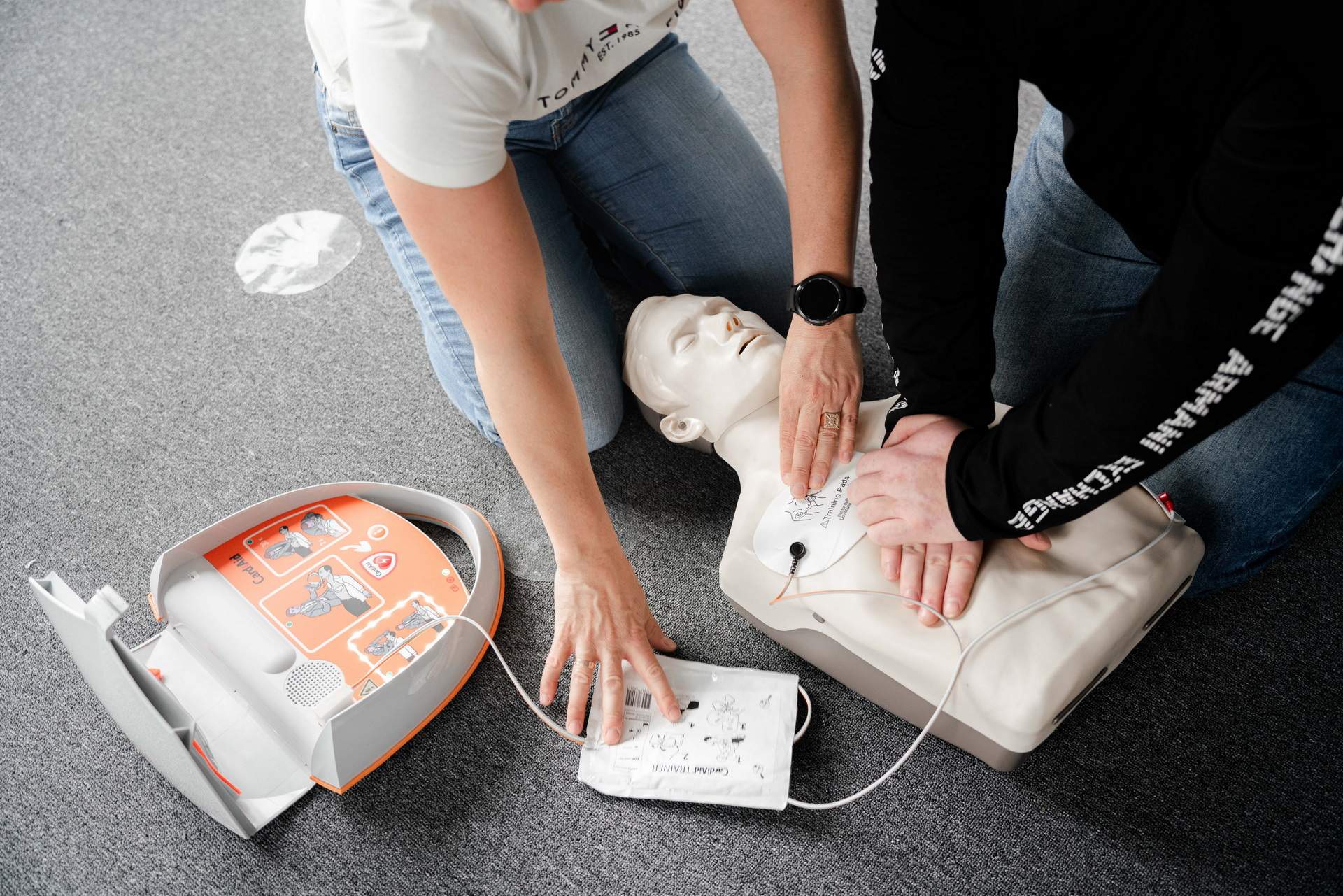 Esmaabi põhikursus treeneritele